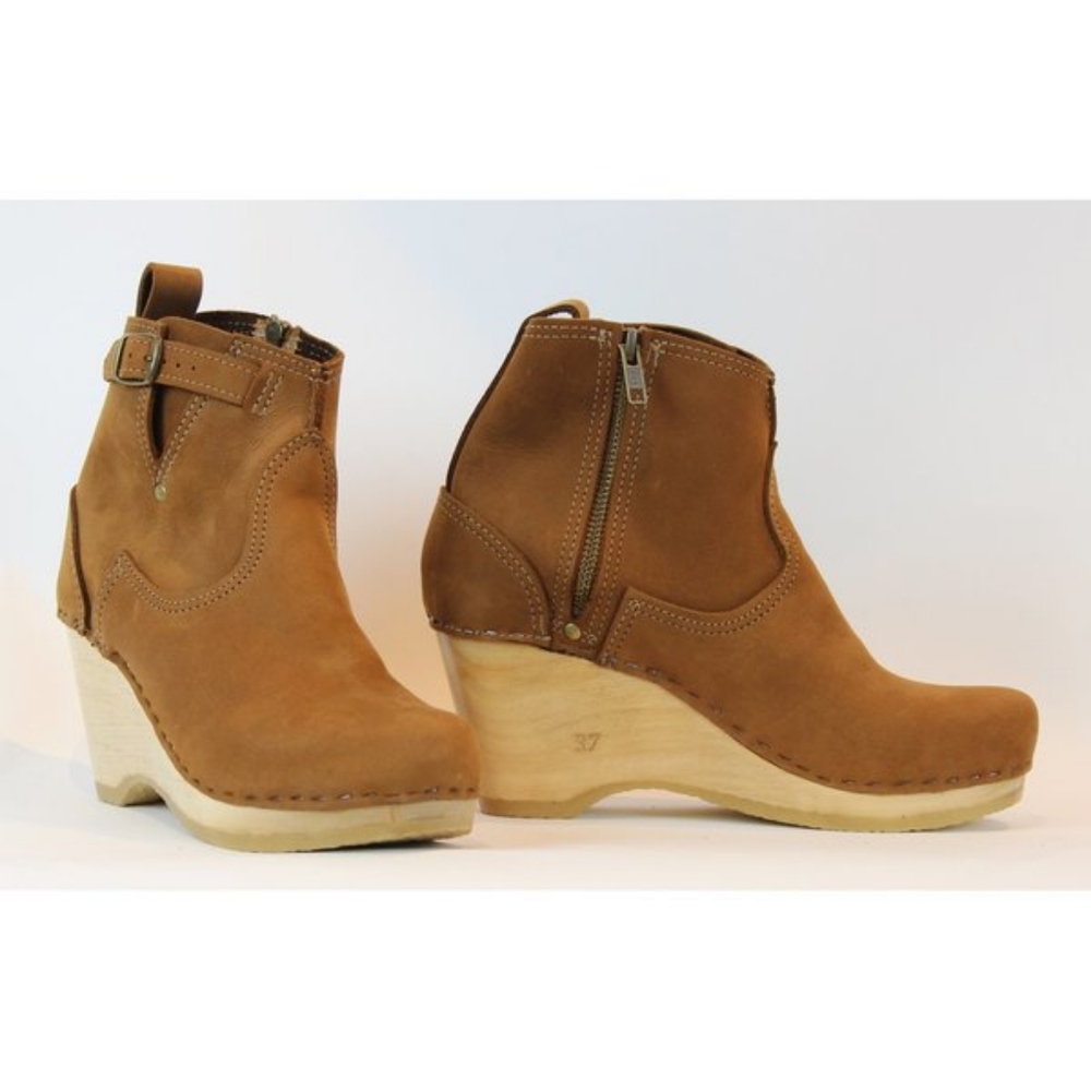 No.6 clog booties